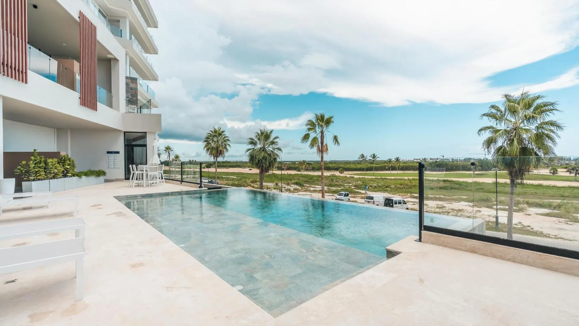 One Bedroom Apartment With Direct Access To The Pool Punta Cana