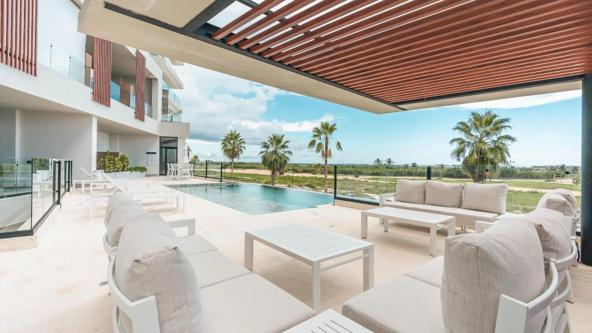 One Bedroom Apartment With Direct Access To The Pool Punta Cana