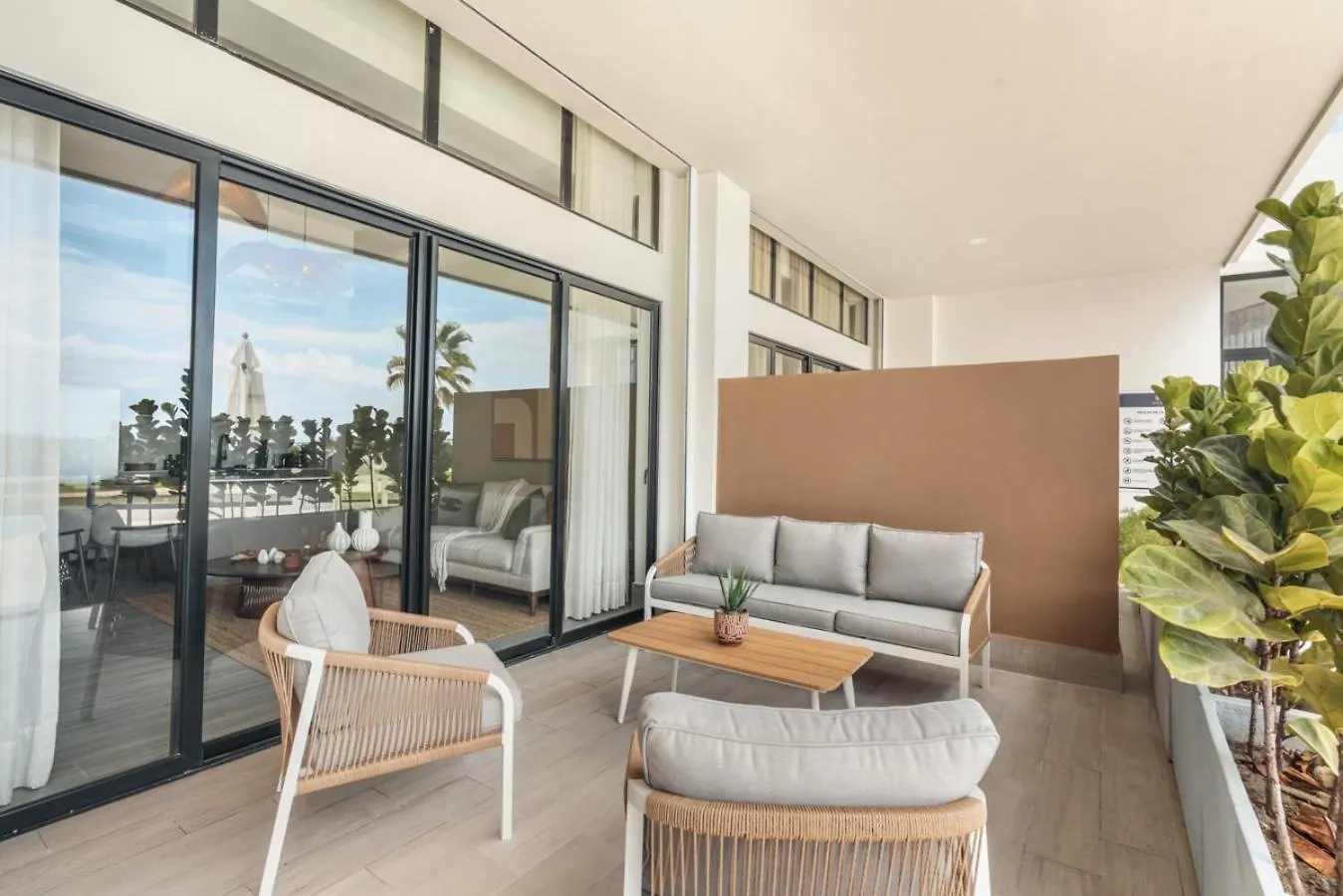 One Bedroom Apartment With Direct Access To The Pool Punta Cana